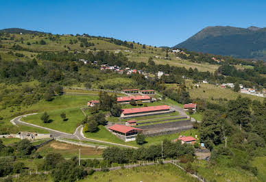 Corps de ferme avec jardin 3