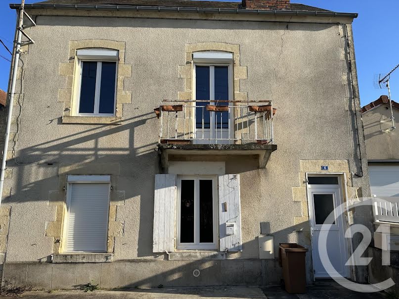 Vente maison 4 pièces 84.9 m² à Guérigny (58130), 92 000 €