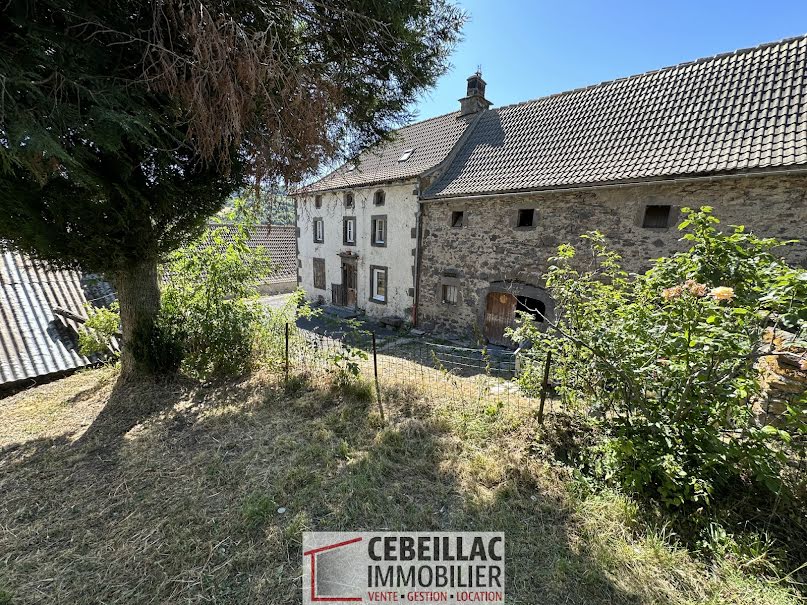 Vente maison 6 pièces 100 m² à Laurie (15500), 97 000 €