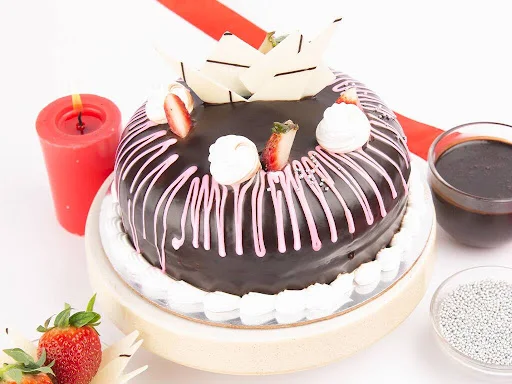 Chocolate Strawberry Cake