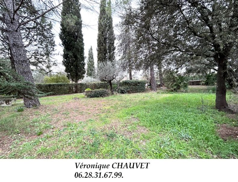 Vente terrain  1074 m² à Lorgues (83510), 179 500 €