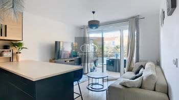 appartement à Cannes la bocca (06)