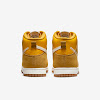 womens dunk high se gold suede / university gold / gum medium brown / sail