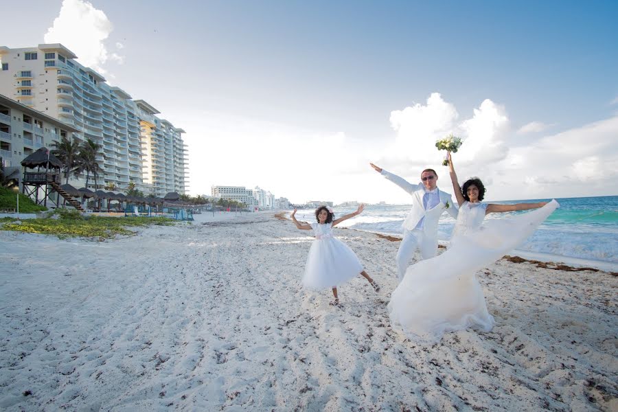 Jurufoto perkahwinan Jesus Vazquez (weddingpictures). Foto pada 15 September 2019