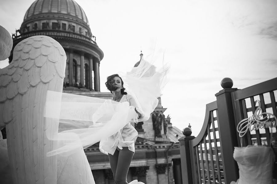 Fotografer pernikahan Olga Andriyash (frida). Foto tanggal 3 Januari 2016