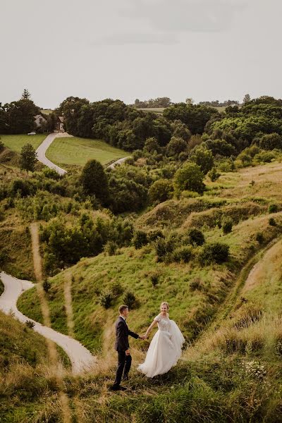 結婚式の写真家Daria Kowalska (photobydariafoto)。2023 8月16日の写真