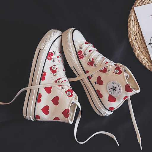 Title 4, Womens White High-Top Canvas Shoes. Fashion br...