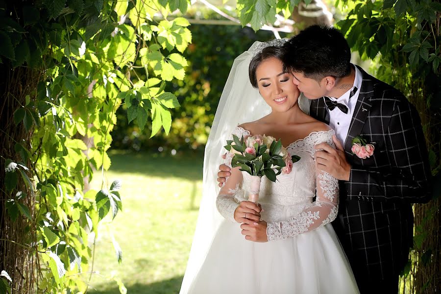 Wedding photographer Mikhail Ovchinnikov (mishaovchinnikov). Photo of 30 March 2018