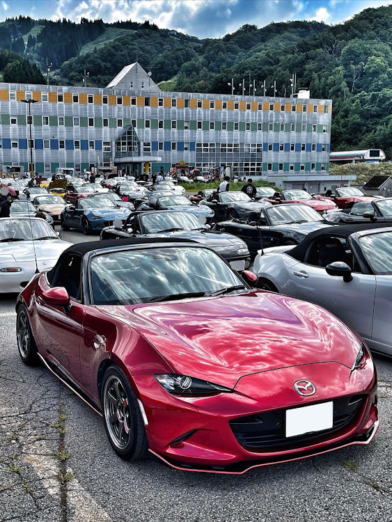 ロードスターのClub Shetrumble・中部ミーティング・レッドブルカー・明宝ハム・吉寶に関するカスタム事例の投稿画像1枚目