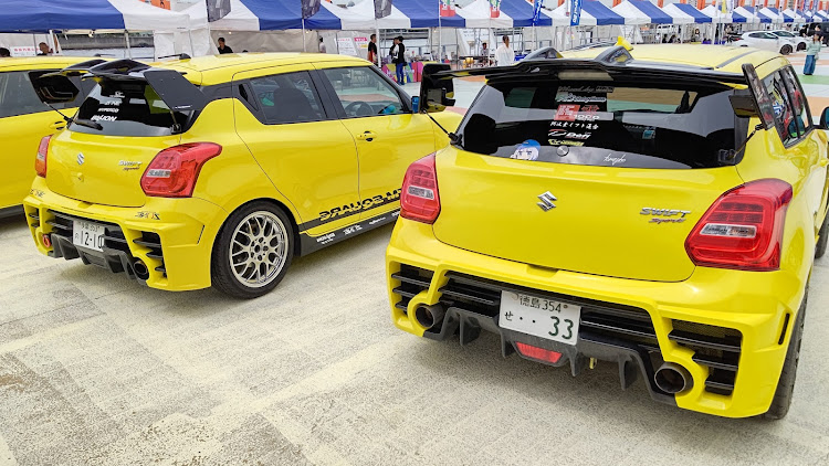 スイフトスポーツのサンシャインワーフ神戸・TM-SQUAREに関するカスタム事例の投稿画像2枚目