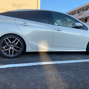 プリウス ZVW50