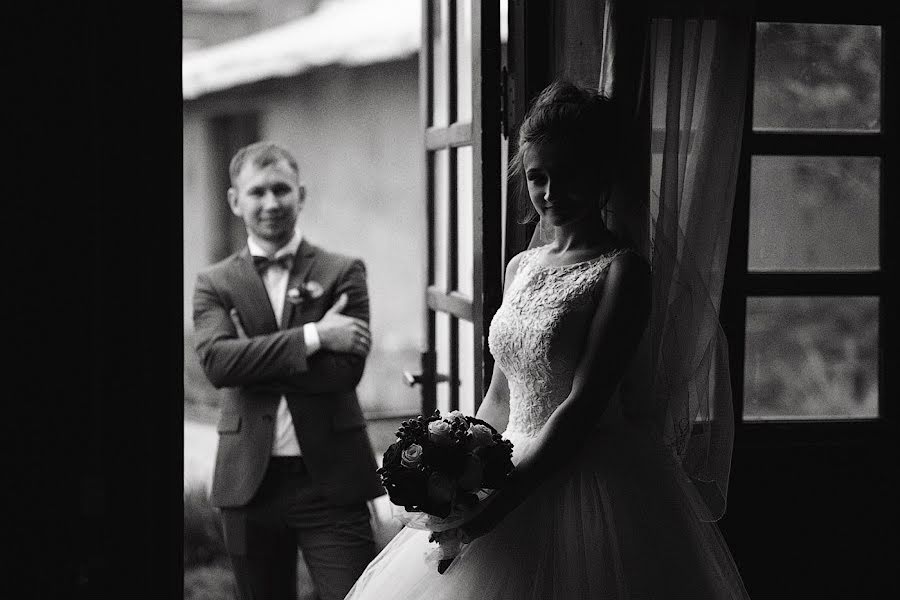 Wedding photographer Irina Lark (irinalark). Photo of 12 February 2020