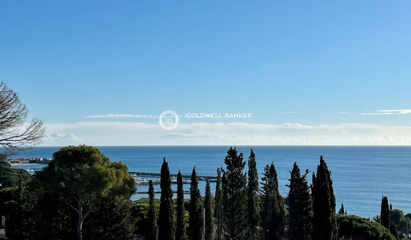 Appartement avec terrasse et piscine Sainte-Maxime