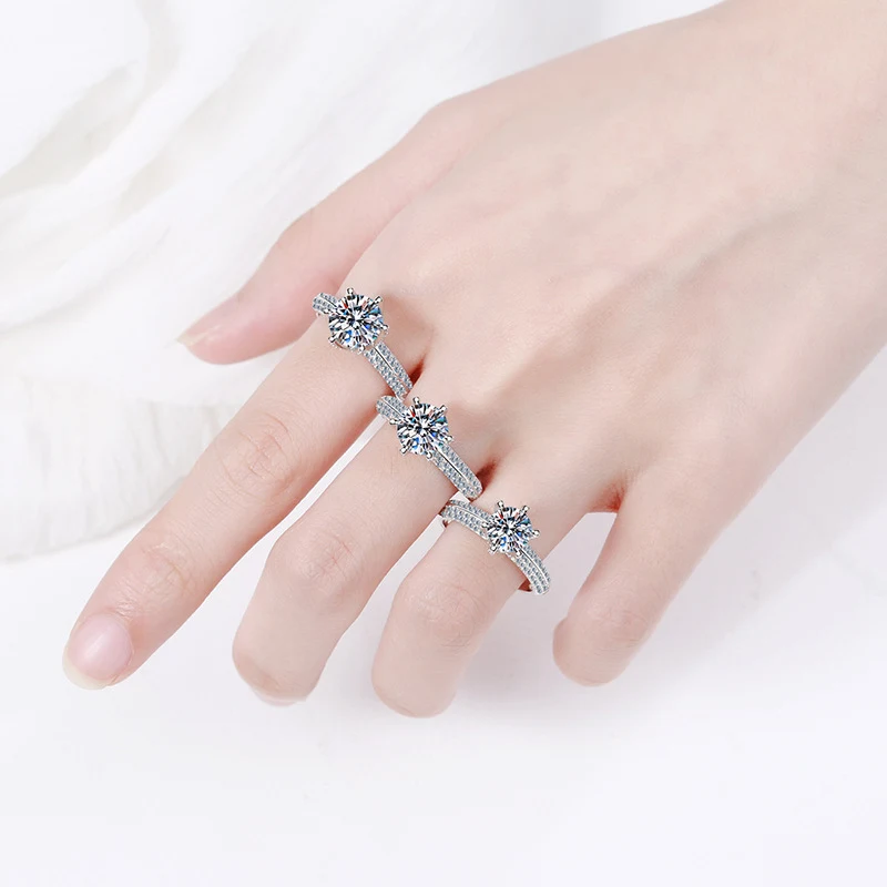 Moissanite Ring 1-3 Karaat Half Of The Country Ring. Een schitterende ring perfect voor verlovingen en speciale gelegenheden.