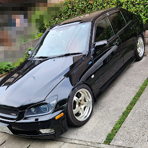 アルテッツァ SXE10