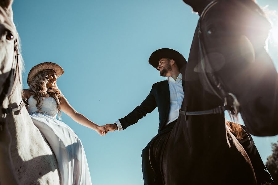 Wedding photographer Vilnis Slūka (vilnissluka). Photo of 6 February 2019