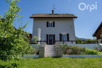 maison à Bons-en-Chablais (74)