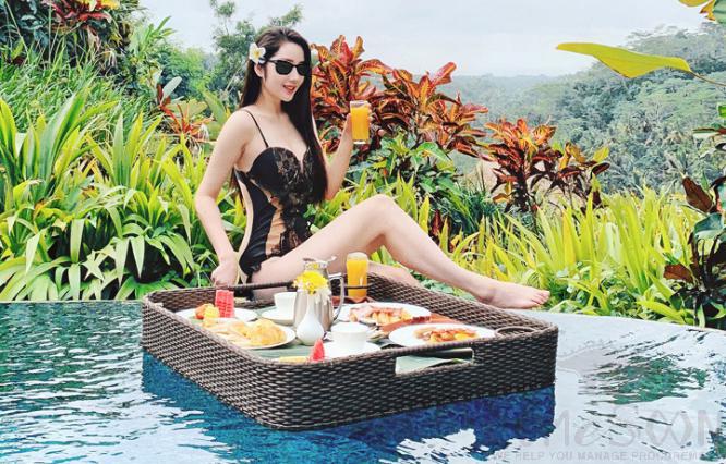 Swimming Pool Floating Table-100*60cm, Metal Frame+ Imitation Rattan, 100*60*20cm