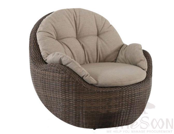 Outdoor Rattan Sofa, Bold Metal Frame+ PE Rattan+ High Resilience Sponge+ Non-Slip Rubber Pad, Φ70*82cm