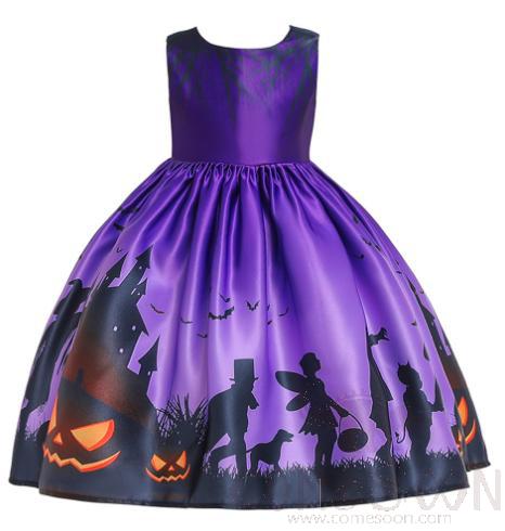 The Witch Suit, Halloween
