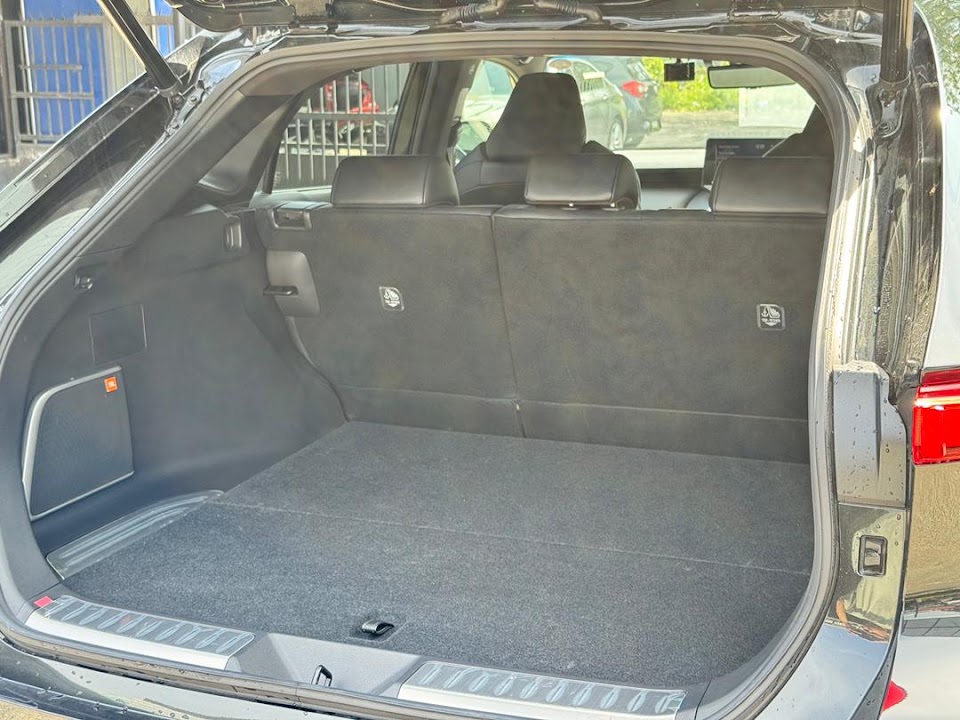 Toyota Harrier Z casis MXUA80-0056168 — gambar 6 daripada 6