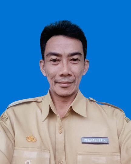Hipni Naparin, S.H.I