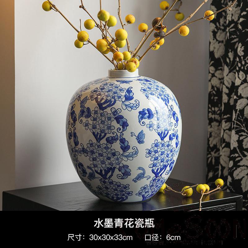 Big-Bellied Blue and White Porcelain Vase