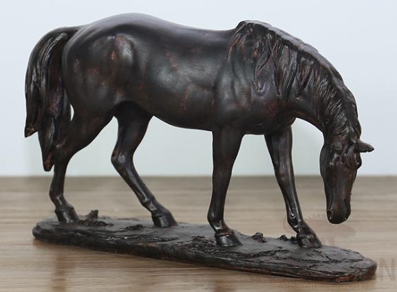 Rasin Ornament / Resin Decorations