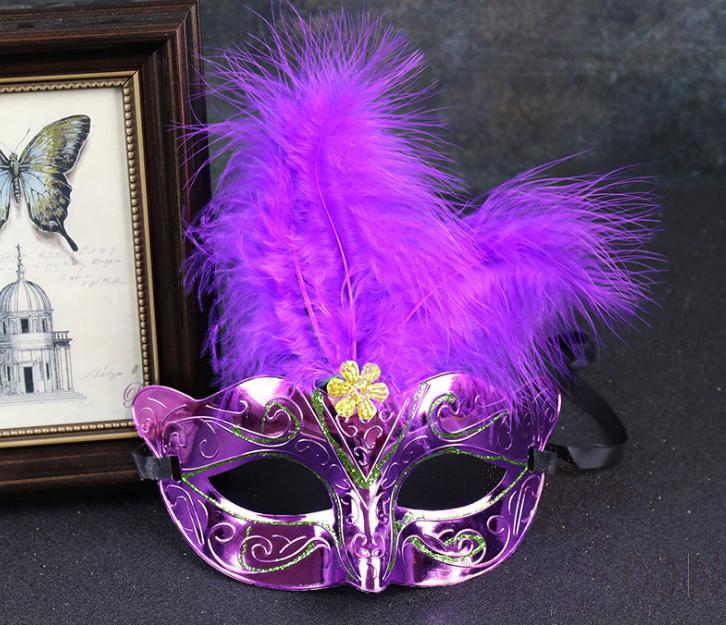 Party Feather Eye Mask Purple product image