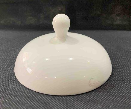 G161 Series 5" Winged Lid W/o Pattern-White