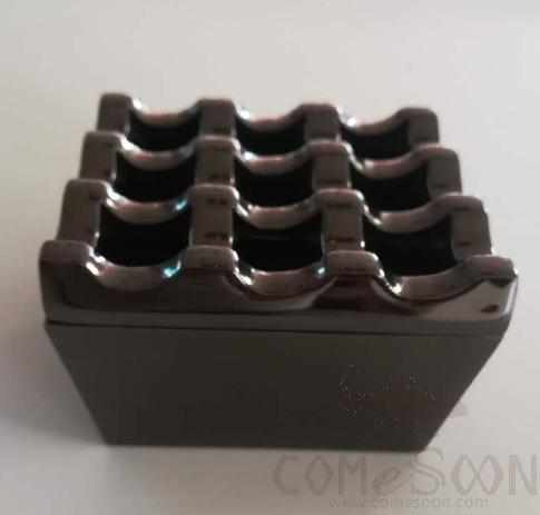9-Hole Zinc Alloy Ashtray, Black, L71*W71*H45mm