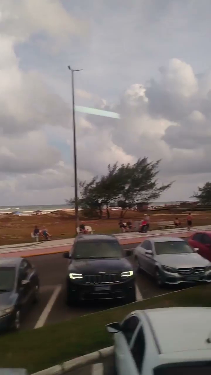 Vídeo: Saindo de Capão da Canoa numa tarde de domingo