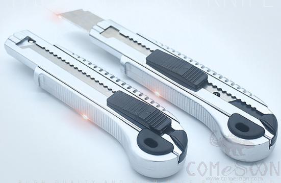 Cutter Knife, ABS Plastic Shell+ Stainless Steel Core