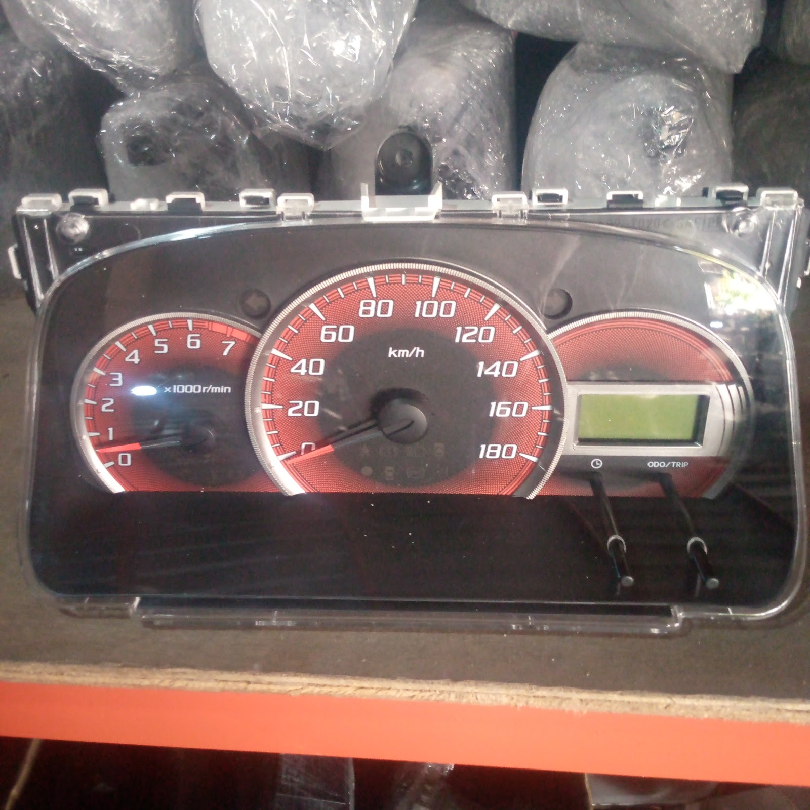 Spedometer Avanza 