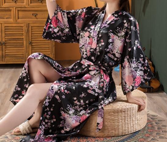 Long Flower Bathrobe