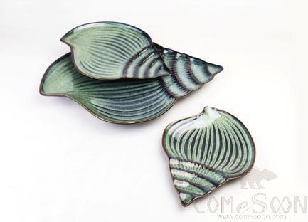 Mist Green 11" Conch Plate