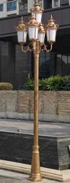 High-Pole Lamp2.7m