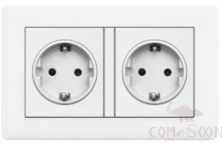 Double German Socket