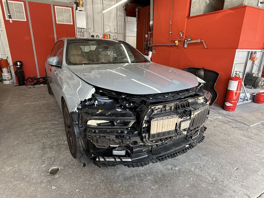 Vehicle Paint Spray Booth