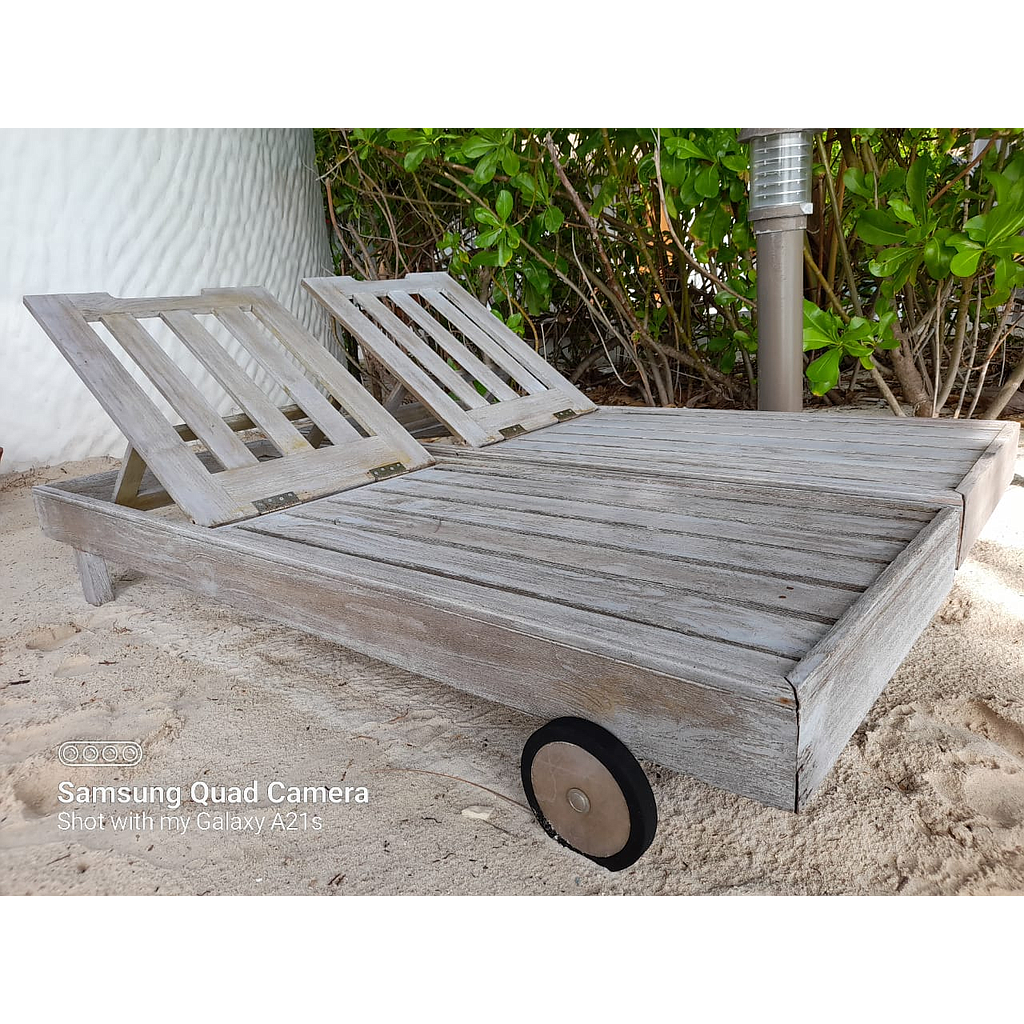 Sunbeds (Customized Products)