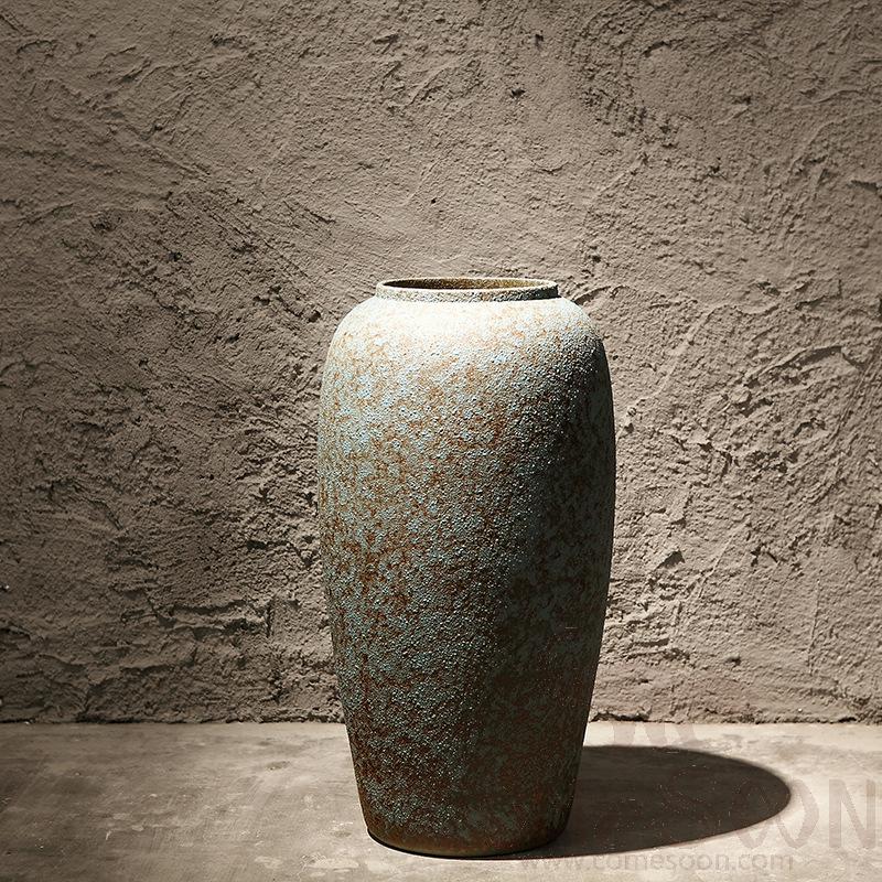 Porcelain Vase / Ceramic Vase