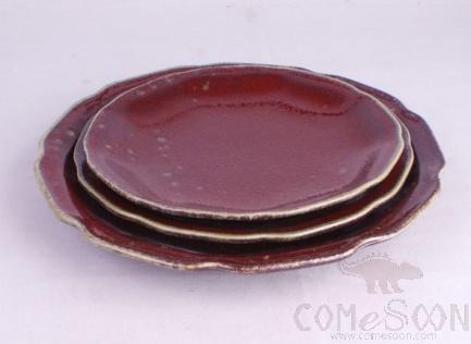 12" Thick Edge Begonia Plate