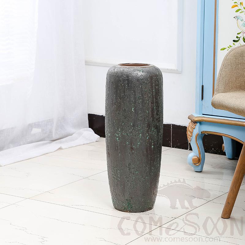 Porcelain Vase / Ceramic Vase