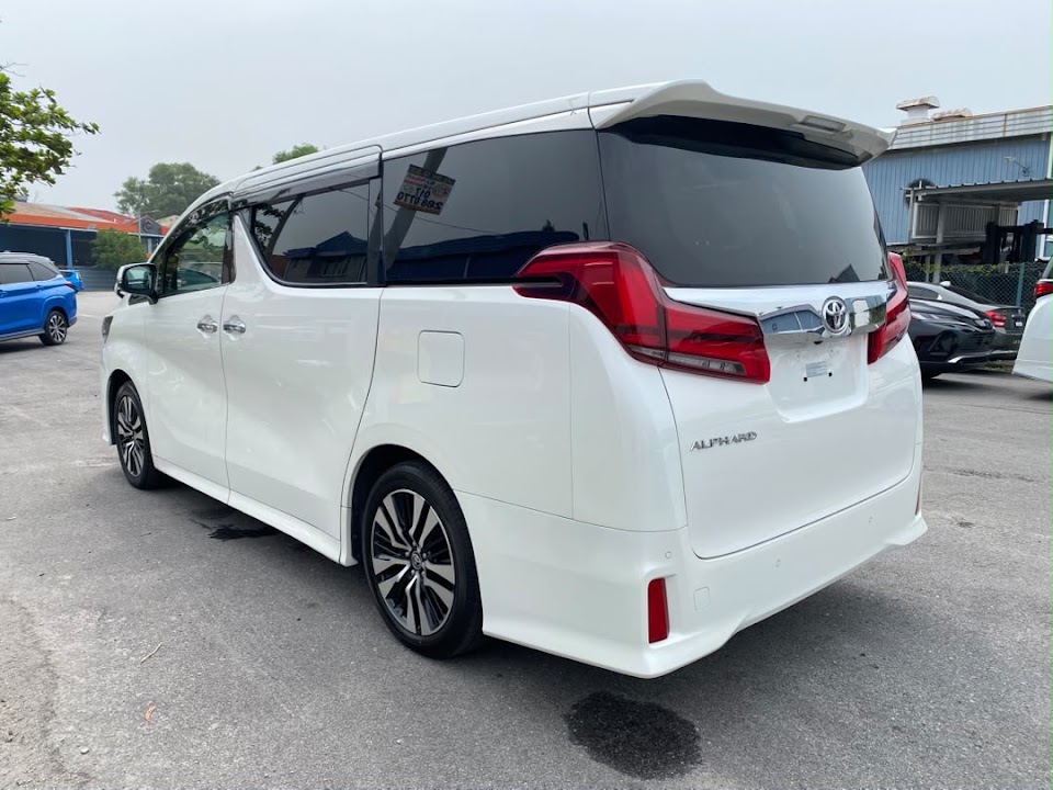 Toyota Alphard chassis 41915 — gambar 4 daripada 6