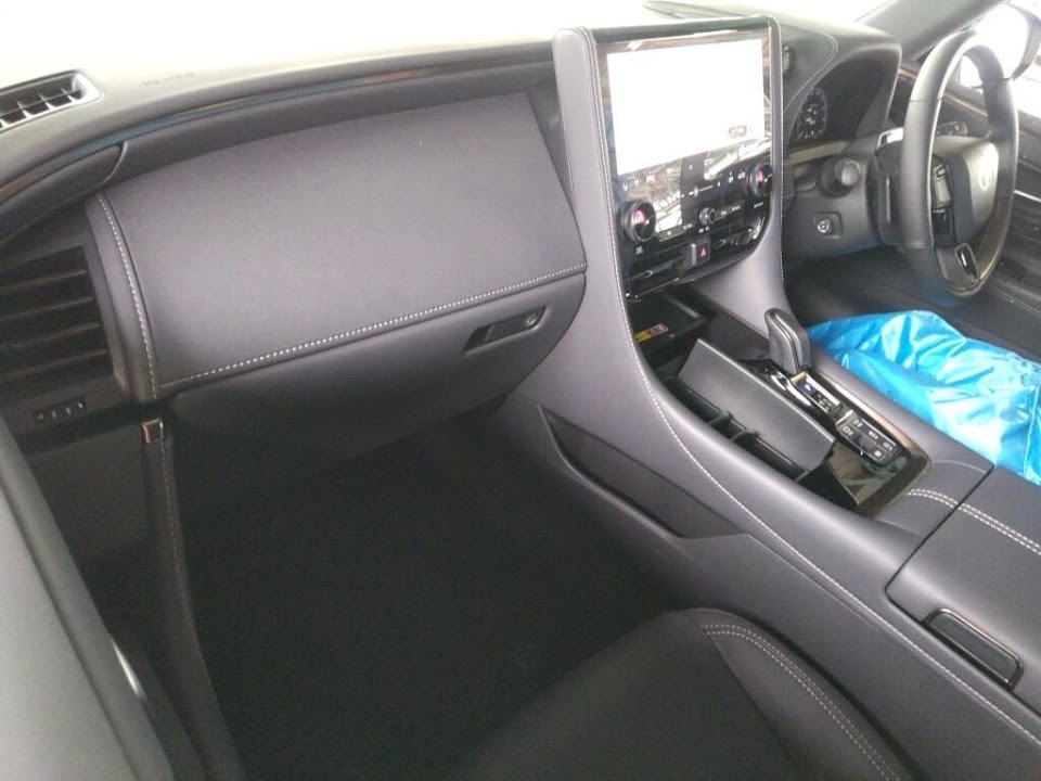Toyota Vellfire chassis 16230 — gambar 5 daripada 6
