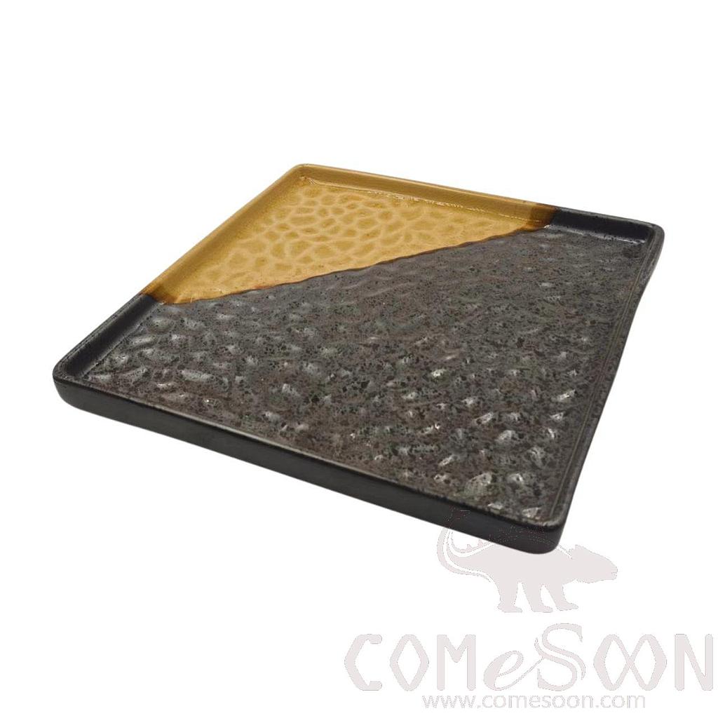 Thick Soil Series 9" Stone Pattern Square Plate