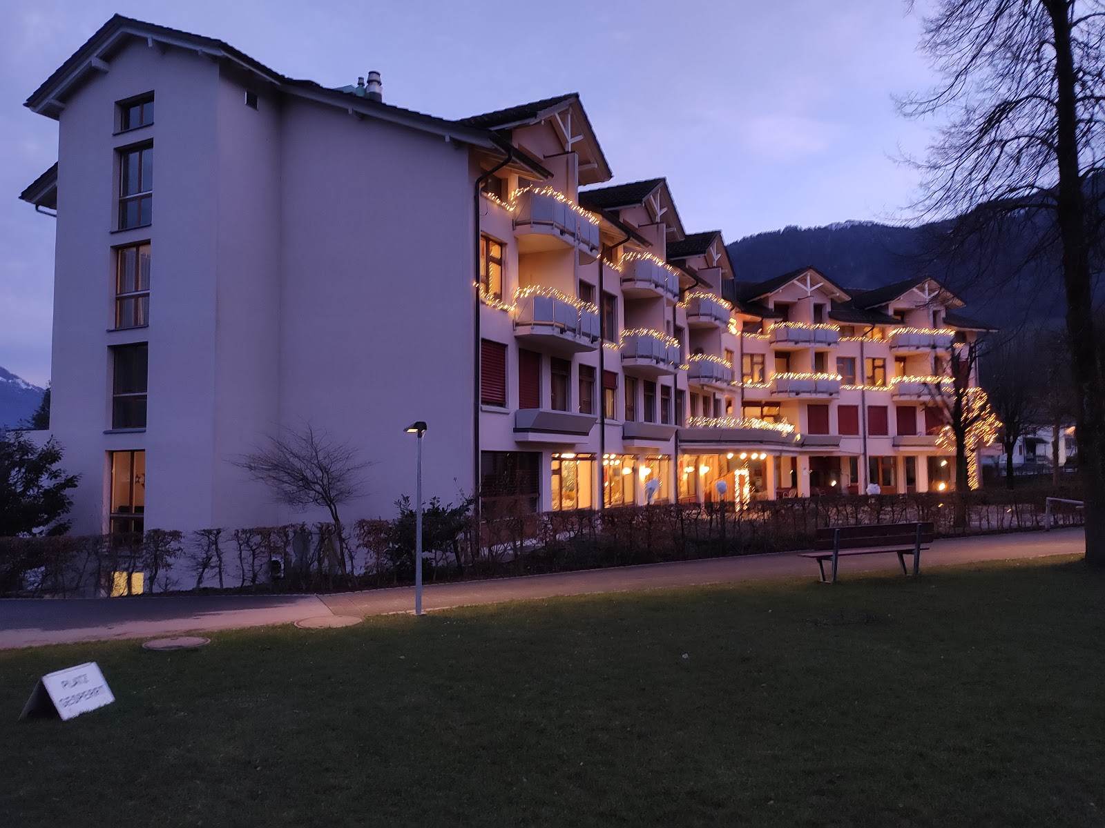 Zur Rose Reichenburg in Reichenburg - Infos & Kontakt | Helvetic Care