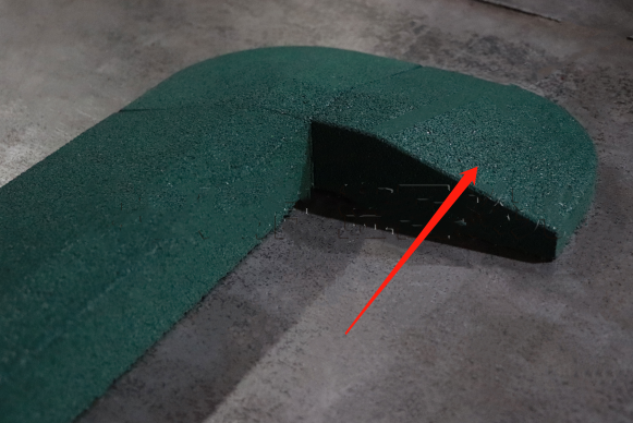 Rubber Floor Mat Edge Closing Angle, 15*15*3.0cm