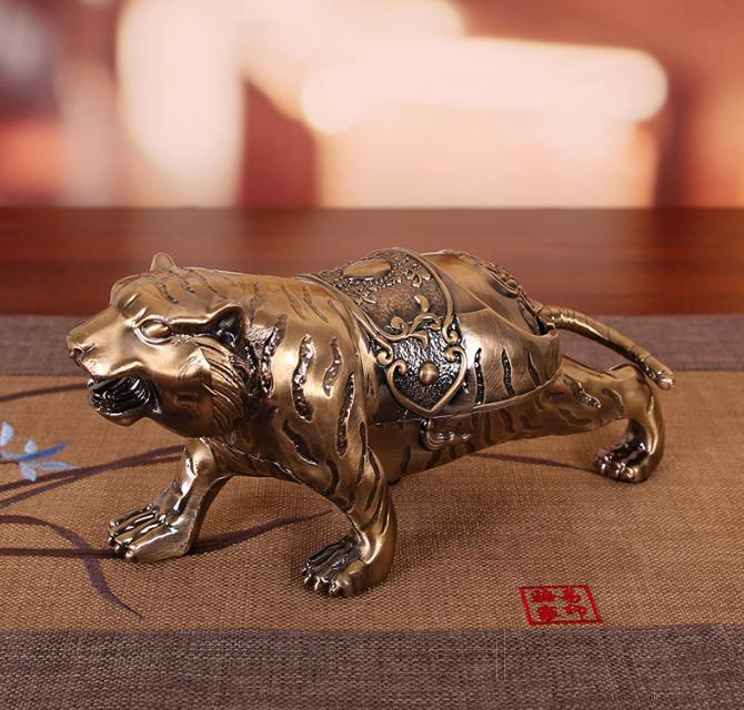 Tiger Ashtray, Zinc Alloy, Green Antique, L22*W7*H10cm