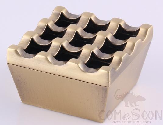 9-Hole Zinc Alloy Ashtray, Bronze, L71*W71*H45mm